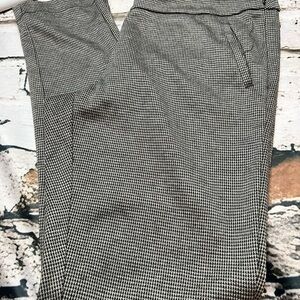Brown houndstooth pants size 14